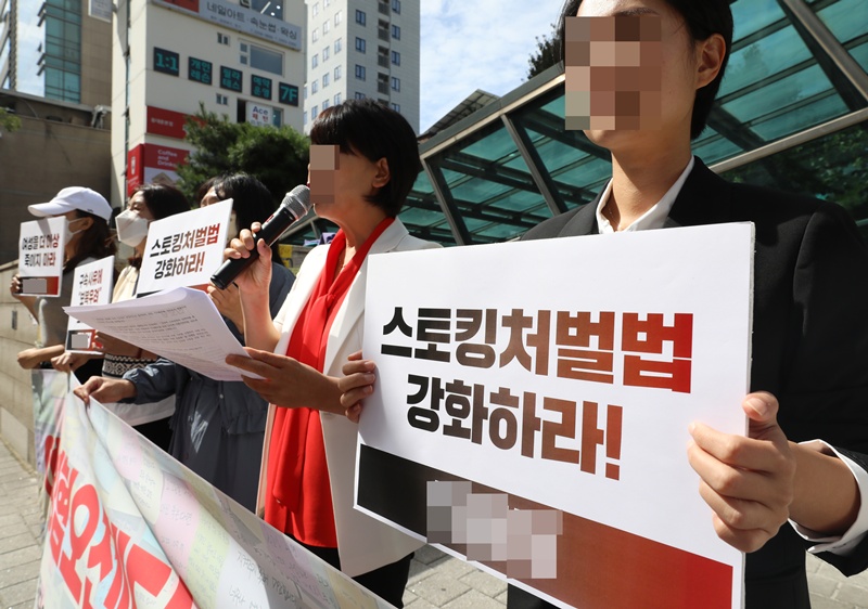 국민의힘 이인선 의원(대구 수성구을)은 최근 잇따라 발생하는 반복 스토킹 범죄를 강력히 처벌하기 위한 ‘스토킹범죄의 처벌 등에 관한 법률’ 개정안을 대표발의 했다. / 뉴시스