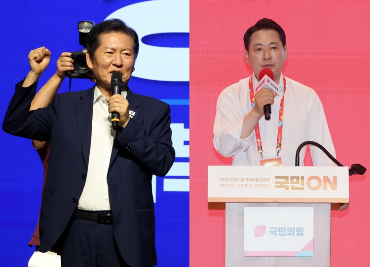 내주 정기국회가 시작되는 가운데, 여야의 정면충돌이 불가피할 전망이다. 왼쪽 사진은 정청래 더불어민주당 대표가 29일 인천 중구 파라다이스시티 컨벤션센터 그랜드볼룸에서 열린 2025년 정기국회 대비 민주당 국회의원 워크숍에서 '똘똘 뭉치자' 구호를 외치고 있는 모습이고, 오른쪽 사진은 장동혁 국민의힘 대표가 29일 오전 인천 중구 인천국제공항공사 항공교육원에서 열린 2025 국민의힘 국회의원 연찬회에서 마무리 발언을 하고 있는 모습. / 뉴시스