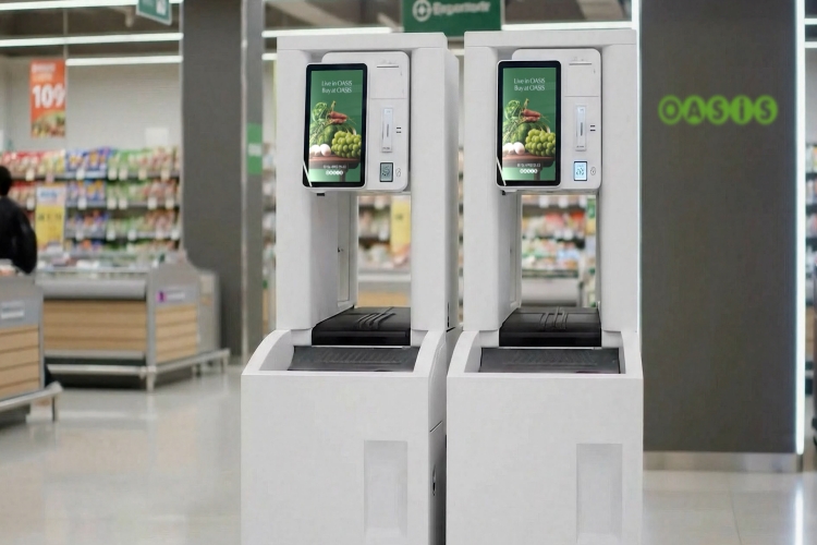 오아시스마켓이 모회사 지어소프트와 공동 개발한 소형 AI 무인계산 시스템 ‘루트100’을 선보인다. / 오아시스마켓