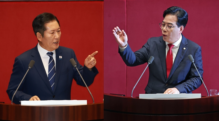 이재명 대통령과 여야 지도부의 회동으로 협치 분위기가 형성됐지만, 이틀간 진행된 교섭단체대표 연설에서 여야가 날 선 공방을 주고받으며 ‘협치 물꼬’가 퇴색된 모습이다. 왼쪽 사진은 정청래 더불어민주당 대표가 지난 9일 국회에서 열린 제429회국회(정기회) 제2차 본회의에서 교섭단체 대표연설을 하고 있는 모습이고, 오른쪽 사진은 송언석 국민의힘 원내대표가 10일 국회에서 열린 제429회국회(정기회) 제3차 본회의에서 교섭단체 대표연설을 하고 있는 모습. / 뉴시스