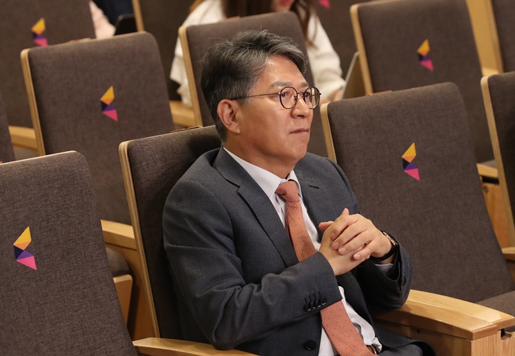 KG그룹 상장계열사 소액주주들이 구성한 ‘KG곽재선퇴출추진연대’가 곽재선 KG그룹 회장을 공정거래위원회에 고발했다. / 뉴시스