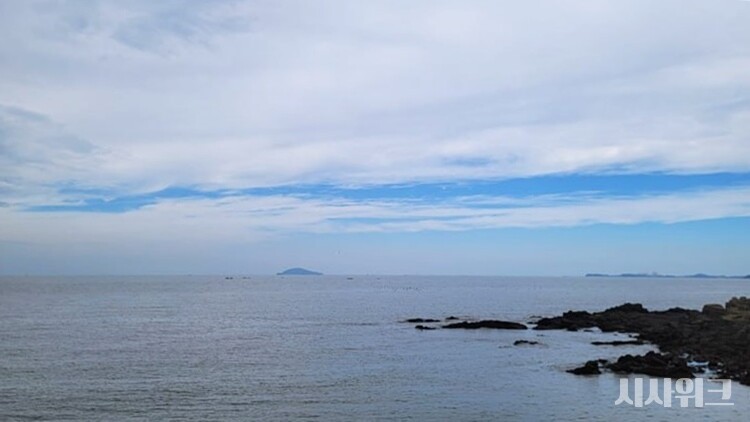 ​ ​​​​지구온난화로 전 세계 기후와 해양 생태계가 흔들리고 있다. 한국도 기후변화 위협에 직면해 있다. 사진은 충남 서천 송석항. / 시사위크