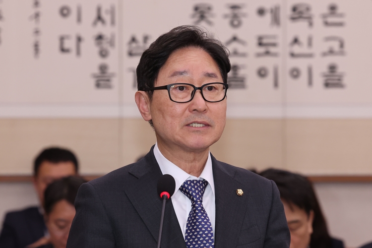 박범계 더불어민주당 의원이 공정거래위원회로부터 제출받은 자료에 따르면, 2021년부터 올해 8월까지 공정위 제재에 대한 집행정지 신청 176건 가운데 113건이 법원에서 전부 또는 일부 인용된 것으로 나타났다. / 뉴시스