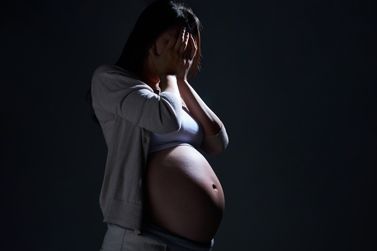 임신부의 정신건강은 단순 개인의 어려움을 넘어 태아의 건강과 가족 전체의 삶의 질과 관련이 되어 있는 만큼, 관심을 기울이고 되돌아 볼 필요가 있다. / 게티이미지뱅크