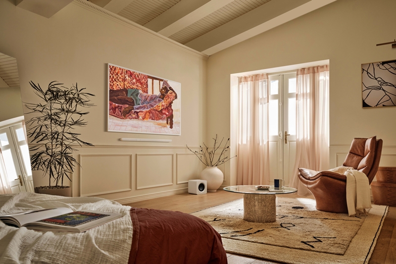 삼성전자가 ‘아트 바젤 파리(Art Basel Paris)’에 출품된 22점의 작품을 ‘삼성 아트 스토어’에 공개했다고 20일 밝혔다. 삼성 아트 스토어는 삼성 TV 전용 예술 작품 구독 서비스다./ 삼성전자