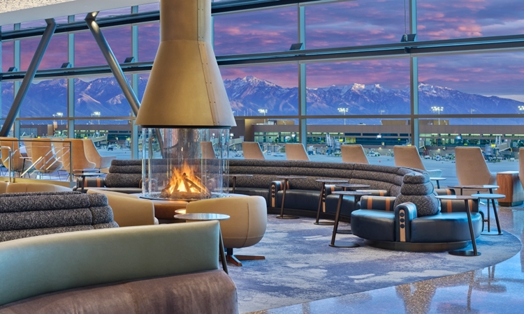 델타항공은 솔트레이크시티 국제공항 B 콩코스에 델타 스카이 클럽 라운지를 신규 개장했다. / 델타항공