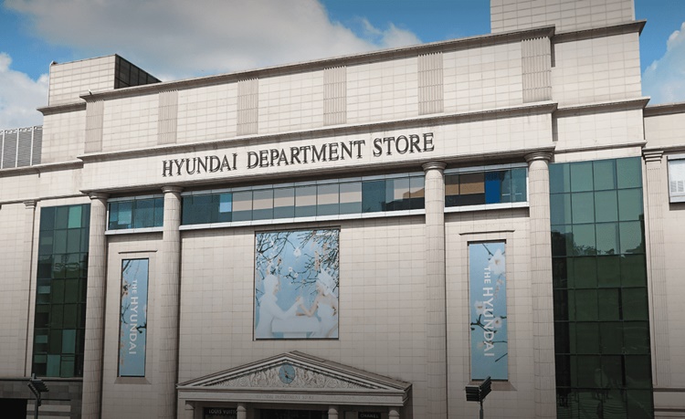 현대백화점은 올해 3분기 실적이 매출 1조103억원, 영업이익 726억원으로 잠정 집계됐다고 5일 공시했다. / 현대백화점그룹