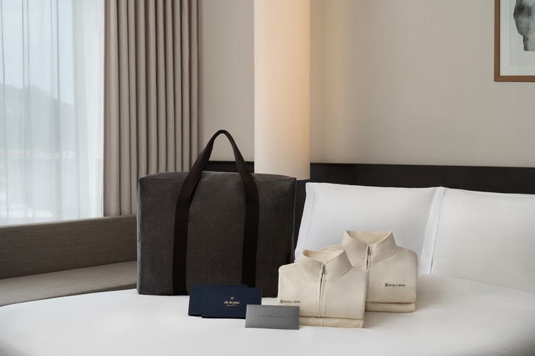 신라스테이가 지난 9월 출시한 경품 추첨 패키지 ‘온 유어 신라스테이, 릴랙스 앤 언와인드(Own Your Shilla Stay, Relax and Unwind)’가 고객들의 높은 관심 속에 2만 객실 예약을 돌파했다. 사진은 ‘온 유어 신라스테이, 릴랙스 앤 언와인드 패키지’ / 신라스테이