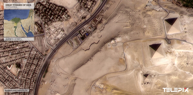 우주 AI위성 종합 솔루션 기업 ‘텔레픽스(TelePIX)’는 자사 인공지능(AI) 큐브위성 ‘블루본(BlueBON)’을 통해 국내 최초로 궤도상 무선 소프트웨어 업데이트(OTA, Over-The-Air)를 성공적으로 수행했다고 17일 밝혔다. 사진은 블루본으로 촬영한 이집트 카이로 지역./ 텔레픽스