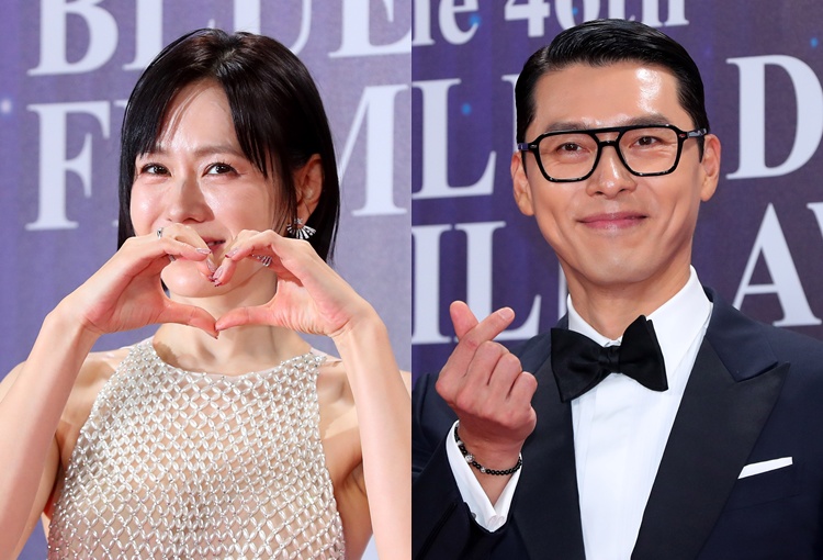 배우 손예진(왼쪽)과 현빈이 청룡영화상 주연상을 수상했다. / 뉴시스  