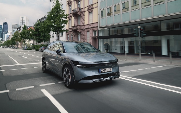 중국 지리자동차 산하 지커 브랜드가 내년 한국 시장에 신차를 출시할 예정으로 알려졌다. 사진은 지커 중형 전기 SUV 모델 7X. / 지커