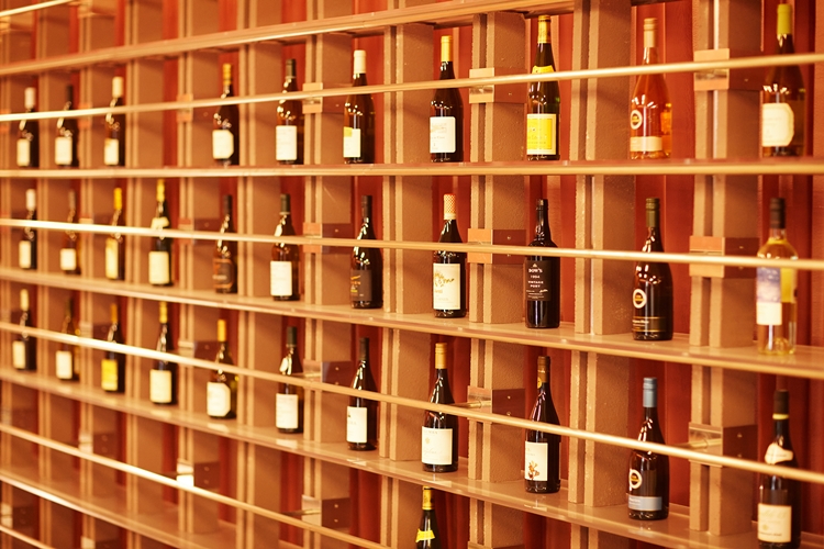 나라셀라가 3분기 분기 기준 흑자전환을 이루며 연간 흑자전환에 대한 기대감을 높였다. / 나라셀라