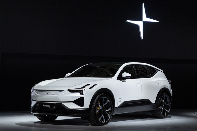 폴스타코리아가 올해 신차 2종을 출시하고 신차 전시장 확대로 연간 판매량 4,000대 이상을 자신했다. / 폴스타오토모티브코리아