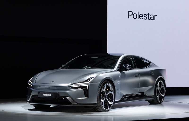폴스타코리아가 올해 신차 2종을 출시하고 신차 전시장 확대로 연간 판매량 4,000대 이상을 자신했다. / 폴스타오토모티브코리아