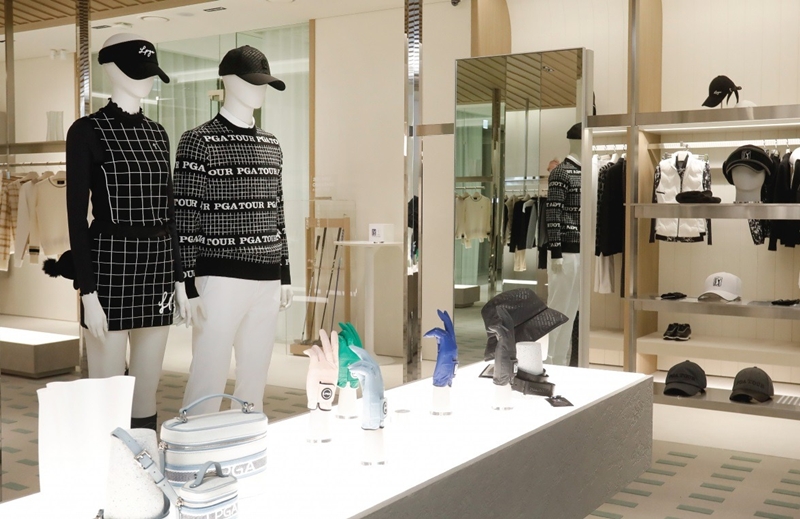 한세엠케이는 2019년부터 7년 연속 적자행진을 이어오고 있는 상태다. / 한세엠케이