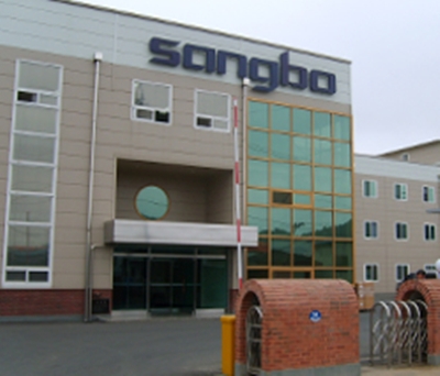 상보의 주식병합 결정은 금융당국의 부실 상장사 퇴출 움직임과 맞물려 눈길을 끕니다. /상보