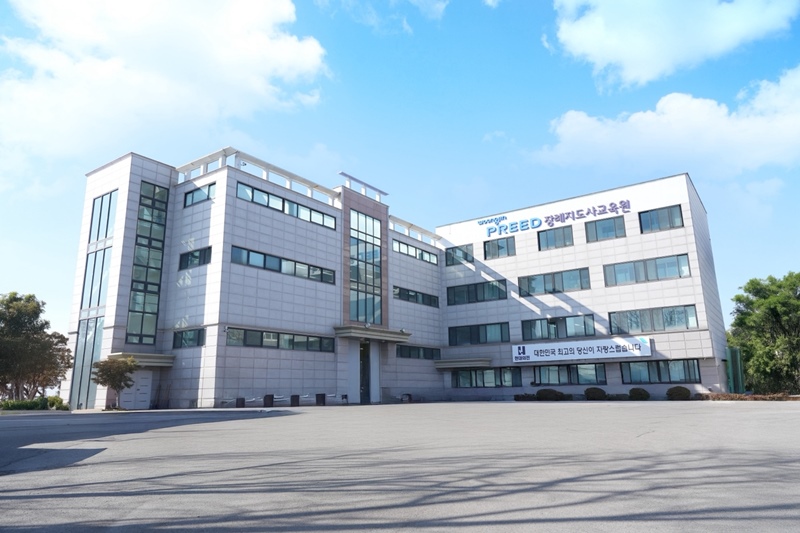 장례 전문 인력 양성을 위한 ‘장례지도사 교육원’은 현장에 즉시 투입 가능한 실무형 전문 인력 양성을 목표로 설립됐다. / 웅진프리드라이프 