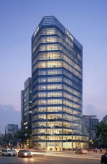 UH 시리즈 바이 메리어트 서울 종로 호텔은 종로 파고다타워 상층부를 사용하며, 저층부는 메디컬센터로 운영된다. / UHC