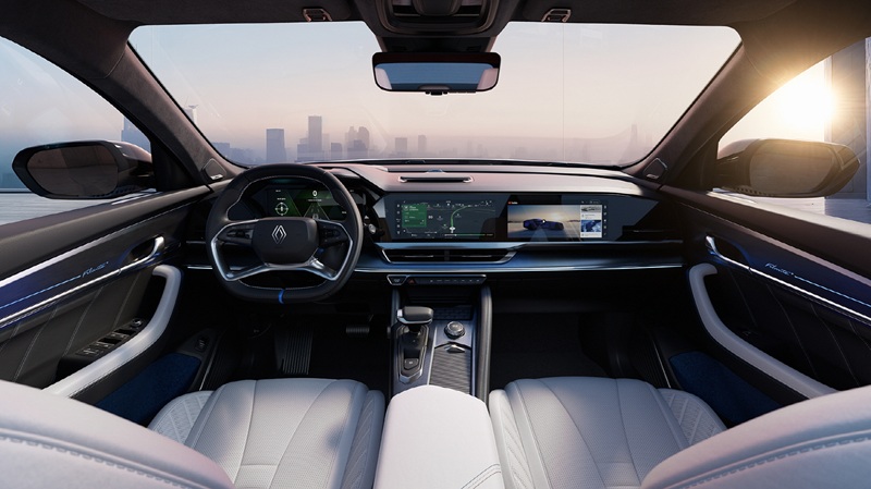 르노코리아는 한국 소비자들의 니즈를 분석해 오로라 프로젝트 두 번째 신차 필랑트를 개발했다. 사진은 르노코리아 필랑트. / 르노코리아