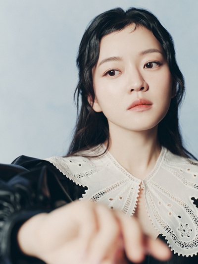 점점 깊어지는 고아성. / 넷플릭스