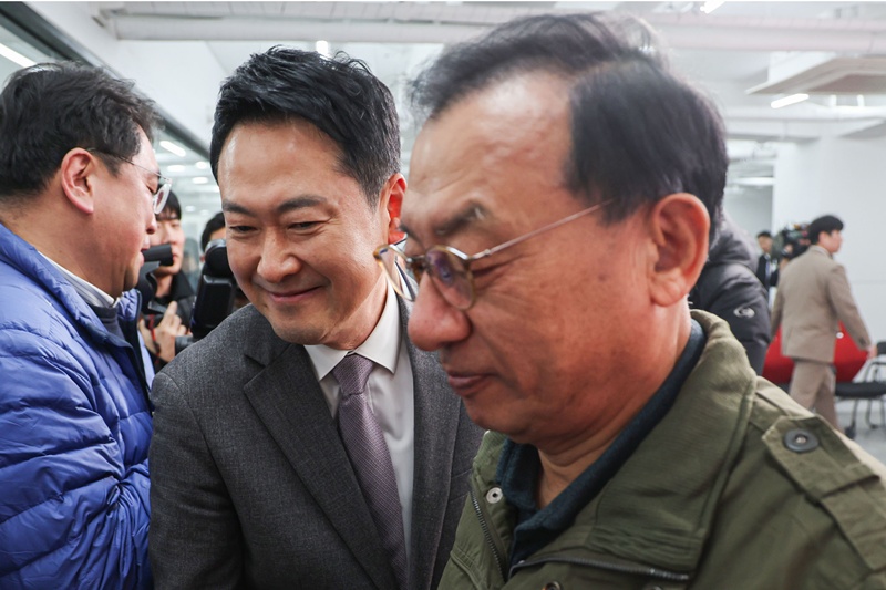 사퇴와 복귀를 거치며 공관위 갈등이 봉합됐지만, 이정현 공천 구상이 실제 후보 선별 과정에서 작동할지는 여전히 시험대에 올라 있다. / 뉴시스