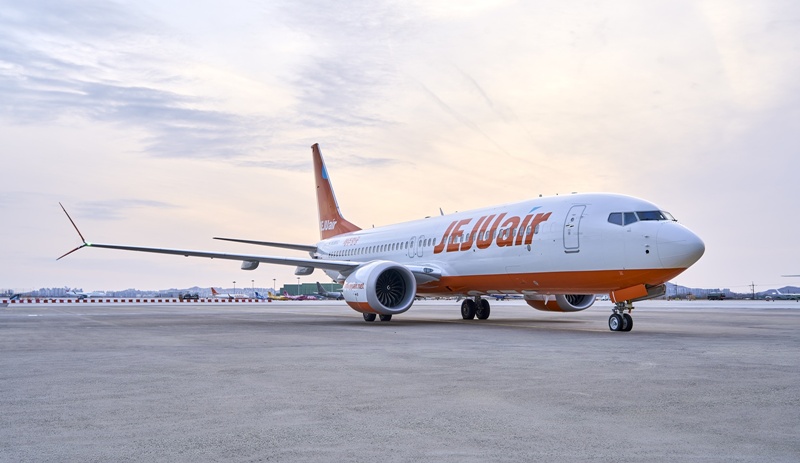제주항공은 3월 중순 기준 보잉의 차세대 항공기인 B737-8 기재를 총 9대 보유 중이다. / 제주항공