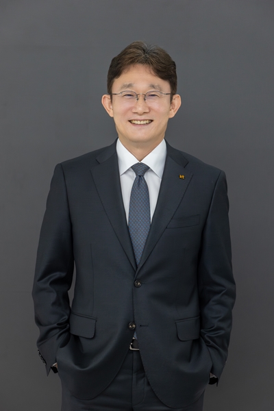 31일 KT는 서울 서초구에 위치한 KT연구개발센터에서 주주총회를 열고 박윤영 전 KT 사장(사진)을 신임 대표이사로 선임했다. / KT