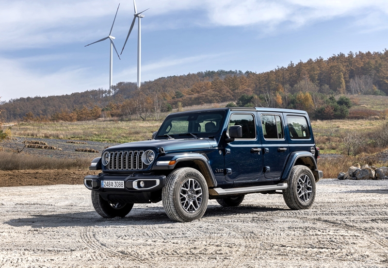 스텔란티스코리아가 지난해 흑자 기조를 유지했다. 사진은 지프 랭글러. / 스텔란티스코리아