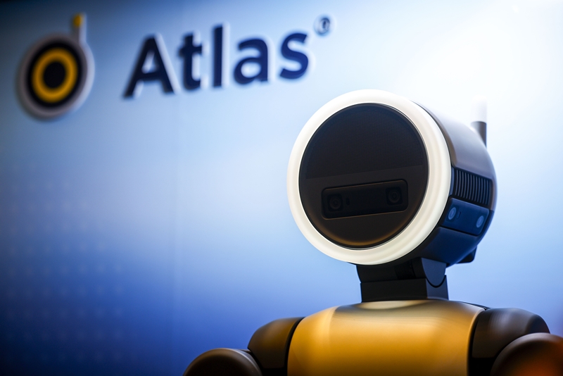 지난 3월 4일 서울 강남구 코엑스에서 열린 2026 스마트공장·자동화산업전에서 현대자동차그룹 계열사 보스턴다이내믹스의 휴머노이드 로봇 '아틀라스'가 전시되어 있다. / 뉴시스