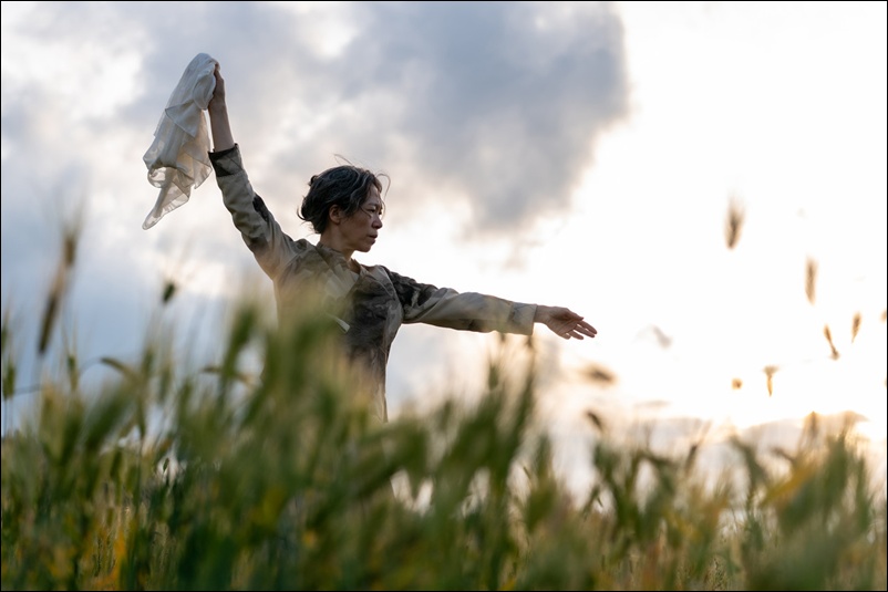 염혜란이 촬영 현장을 떠올렸다. / CJ CGV, 와이드릴리즈