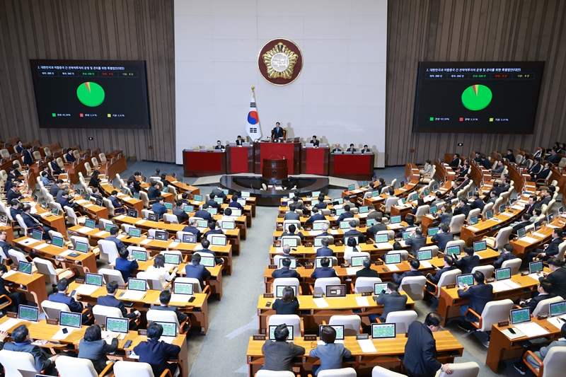 22대 국회에서 고인의 디지털 데이터 접근과 관련한 정보통신망 이용촉진 및 정보보호 등에 관한 법률 일부개정법률안이 다수 발의돼 계류 중이다. / 뉴시스