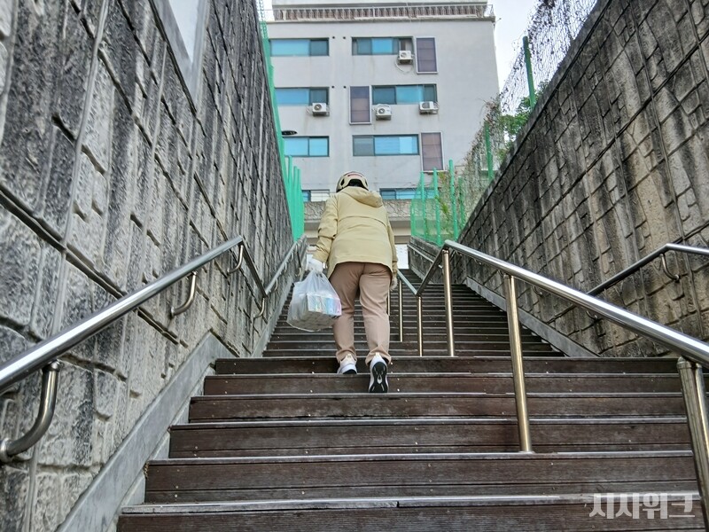 한 매니저는 위험 상황을 파악하고 관련 기관에 알리는 것과 함께, ‘말 한마디’의 중요성을 강조했다. / 사진=김지영 기자