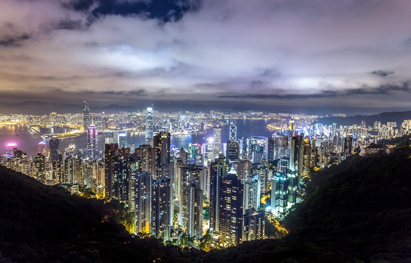 진에어와 이스타항공이 각각 제주공항과 인천공항에서 홍콩 노선에 신규 취항했다. 사진은 홍콩 도심 야경. / 픽사베이