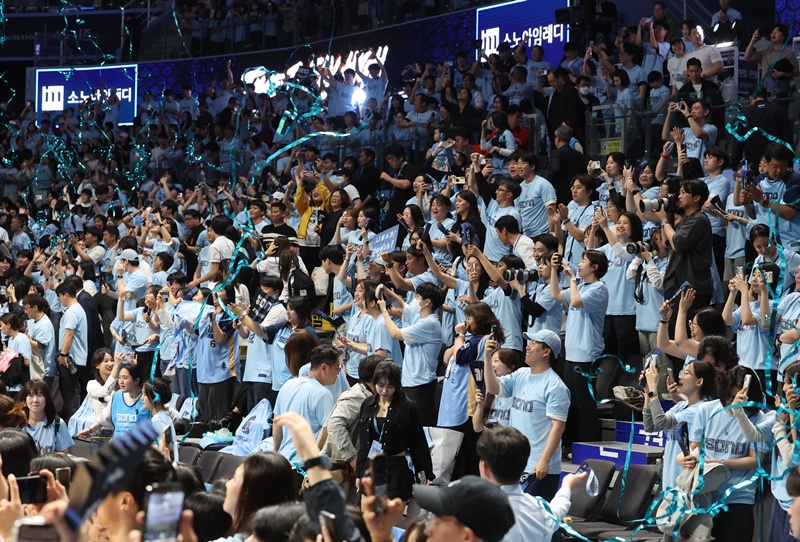 2023년 데이원스포츠로부터 구단을 인수한 소노인터내셔널은 기존 선수단을 승계해 팀을 재출범시켰고, 이후 고양 소노 스카이거너스는 첫 챔피언결정전에 진출했다. / 뉴시스