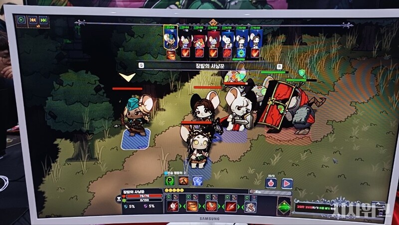 ‘래토칼립스’는 전투가 벌어질 때 상대와 번갈아 가며 공격을 주고받는 턴제 게임이 등장한다. / 조윤찬 기자
