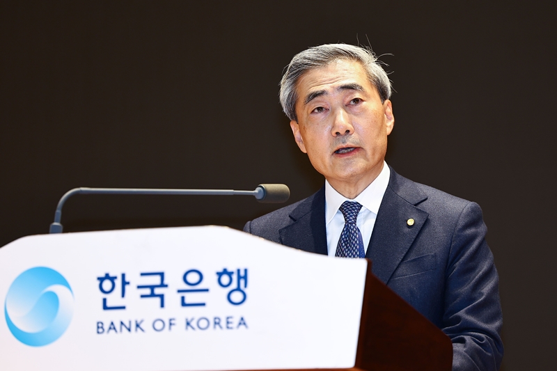 ​신현송 총재가 첫 금통위 이후 어떤 메시지를 내놓을지 주목되고 있다. / 뉴시스