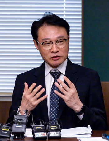 이재명 정부 출범 이후 국무회의가 생중계 되는 등 많은 변화가 있었다. 이규연 청와대 홍보소통수석은 이러한 변화가 새로운 변화를 만들고 있다고 설명했다. /뉴스핌·이투데이 공동제공