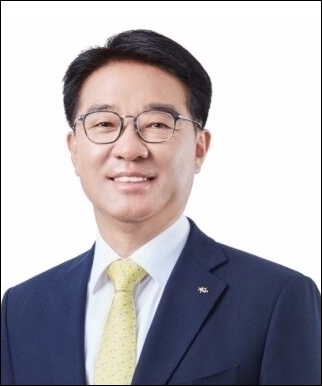차기 여신금융협회장에는 민간 출신인 이동철 전 KB금융지주 부회장이 낙점됐다. / KB금융지주