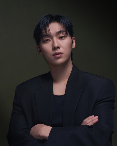 자신만의 속도로 필모그래피를 채워가고 있는 최현욱. / 넷플릭스​