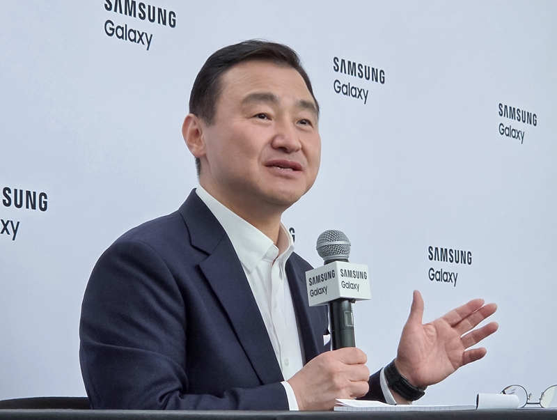 노태문 사업부장은 갤럭시 언팩 2026 행사 직후 진행된 간담회에서 “폴더블폰은 기술로도, 시장으로도 성숙기에 접어들었다”며 “더 많은 기업의 시장 진입은 이미 폴더블이 대세가 되었다는 의미”라고 말했다. / 삼성전자