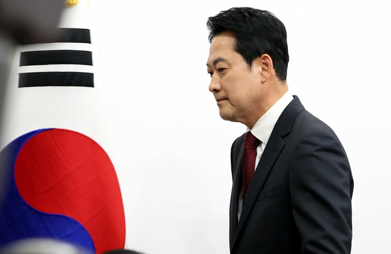 윤리위원 간 불협화음이 이어지면서 윤리위 파행도 장기화될 전망이다. 장동혁 대표의 징계정치를 둘러싸고 내홍이 격화되는 상황에서, 징계의 공정성을 담보해야 할 윤리위가 정작 내부 갈등으로 논란의 중심에 선 것이다. / 뉴시스