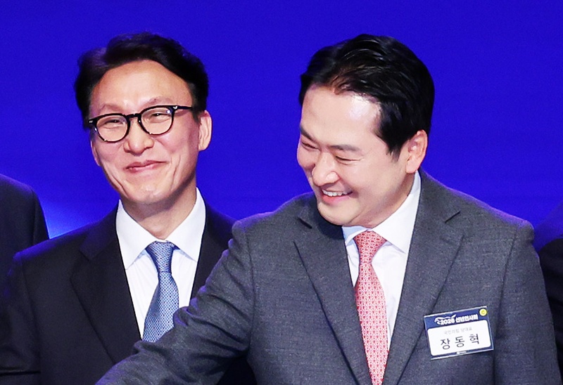 김민석 더불어민주당 신임 대표가 당정 협력을 바탕으로 국정 동력 확보에 나설 것으로 전망되는 가운데, 국민의힘은 ‘이재명 방탄’을 경계하며 민생 현안에 대한 협치와 잘못된 국정에 대한 견제를 예고했다. / 뉴시스