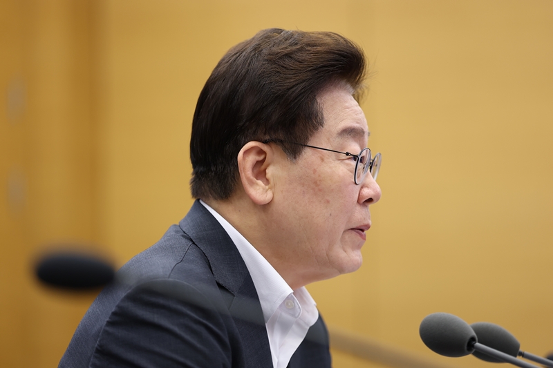 이재명 대통령이 21일 청와대에서 열린 국민주권정부 제1차 반부패정책협의회에서 발언하고 있다. (청와대통신사진기자단) / 뉴시스