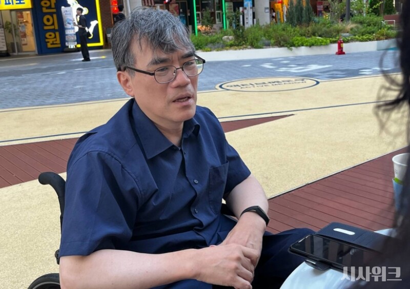 조한진 교수는 “우리 사회 구성원들, 특히 정책 입안자들이 장애인도 당연히 결혼을 하고, 결혼식에 온다고 생각해야 한다”며 근본적인 인식 개선이 필요하다고 강조했다. / 권정두 기자