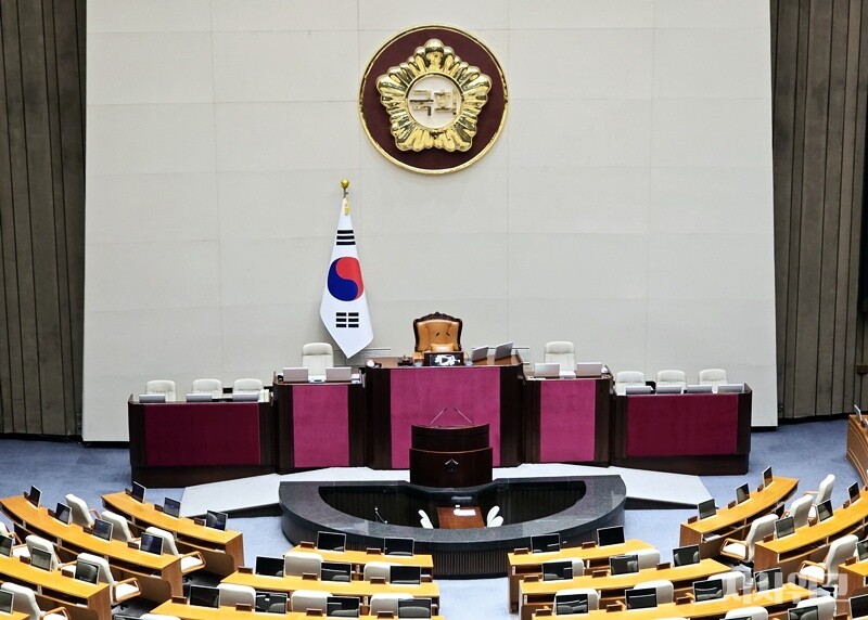 헌법재판소의 위헌·헌법불합치 결정 이후에도 국회의 후속입법이 늦어지는 문제를 해소하기 위해 국회의 검토보고와 소위원회 심사를 의무화해야 한다는 제안이 나왔다. / 사진=김두완 기자