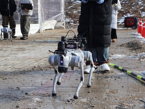 [르포] 극한 환경을 헤쳐 나가는 '로봇'의 가치 - 뉴스 썸네일 이미지